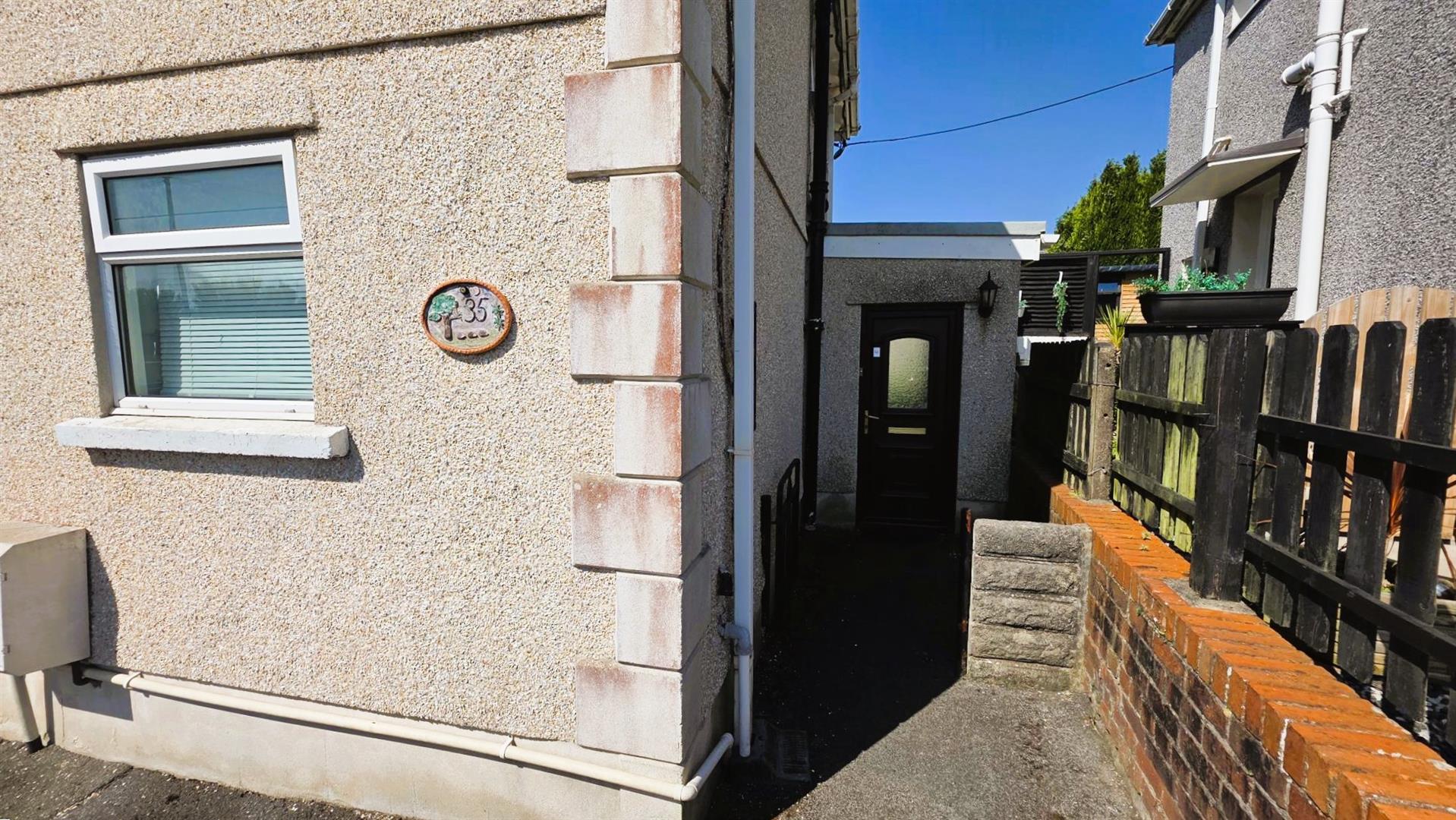 Maes Yr Haf, Llanelli, SA15 3NF